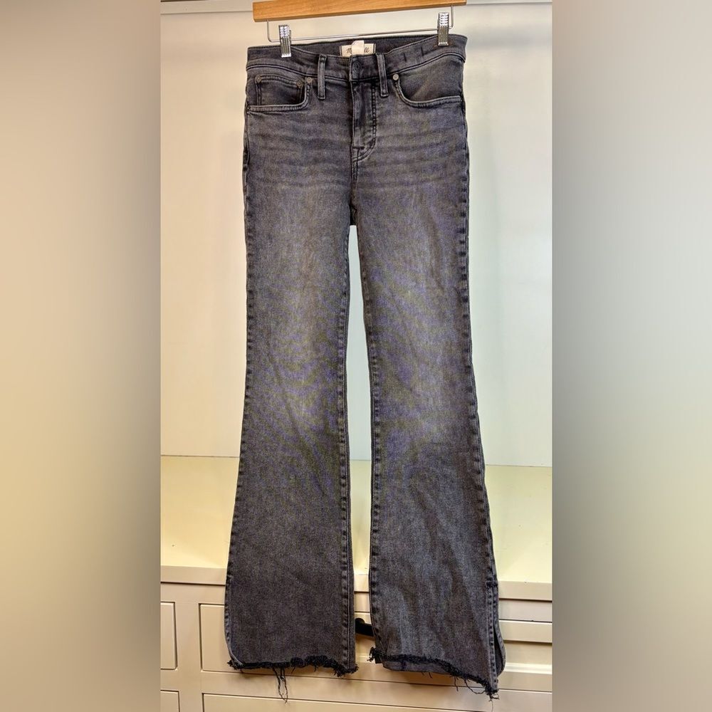 Madwell Kickout Full Length Gray Jeans size 27